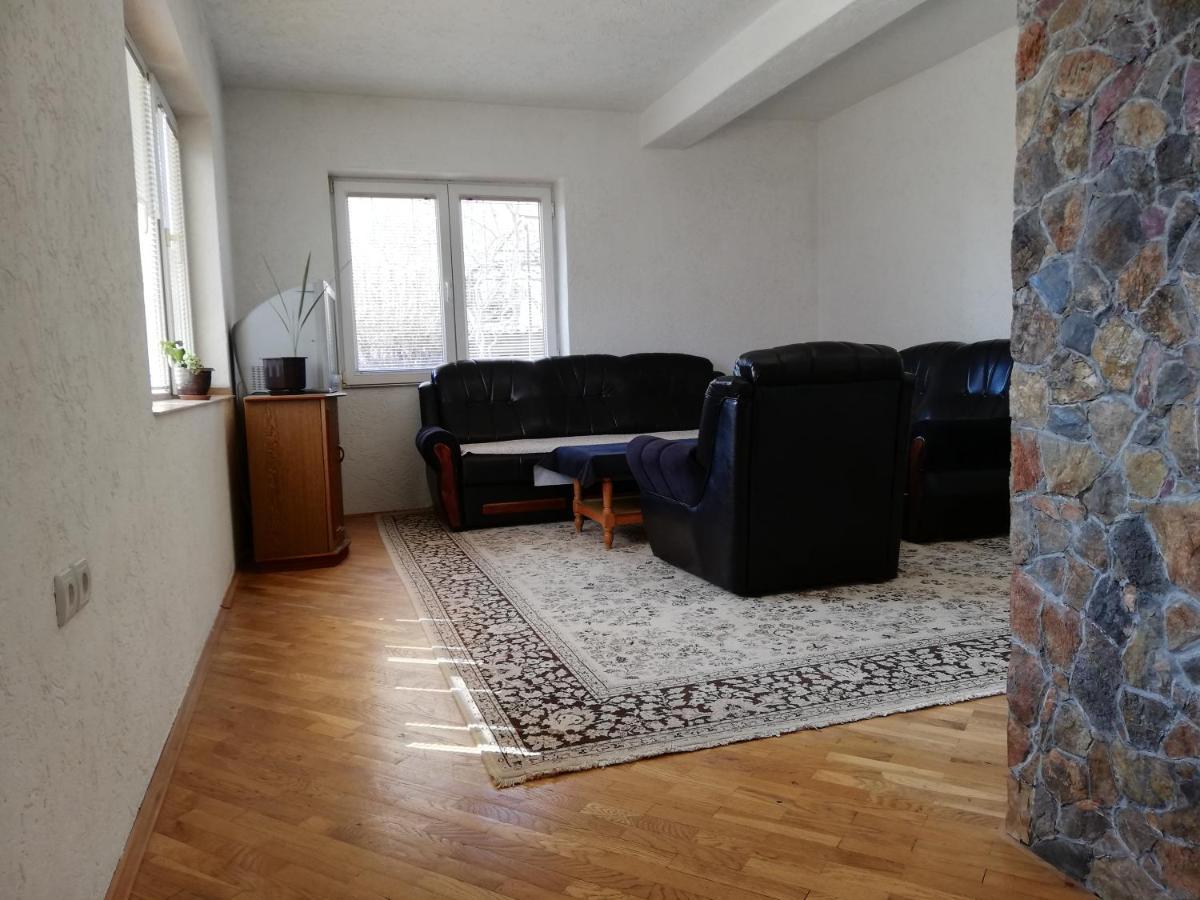 Apartment Veljanoski *