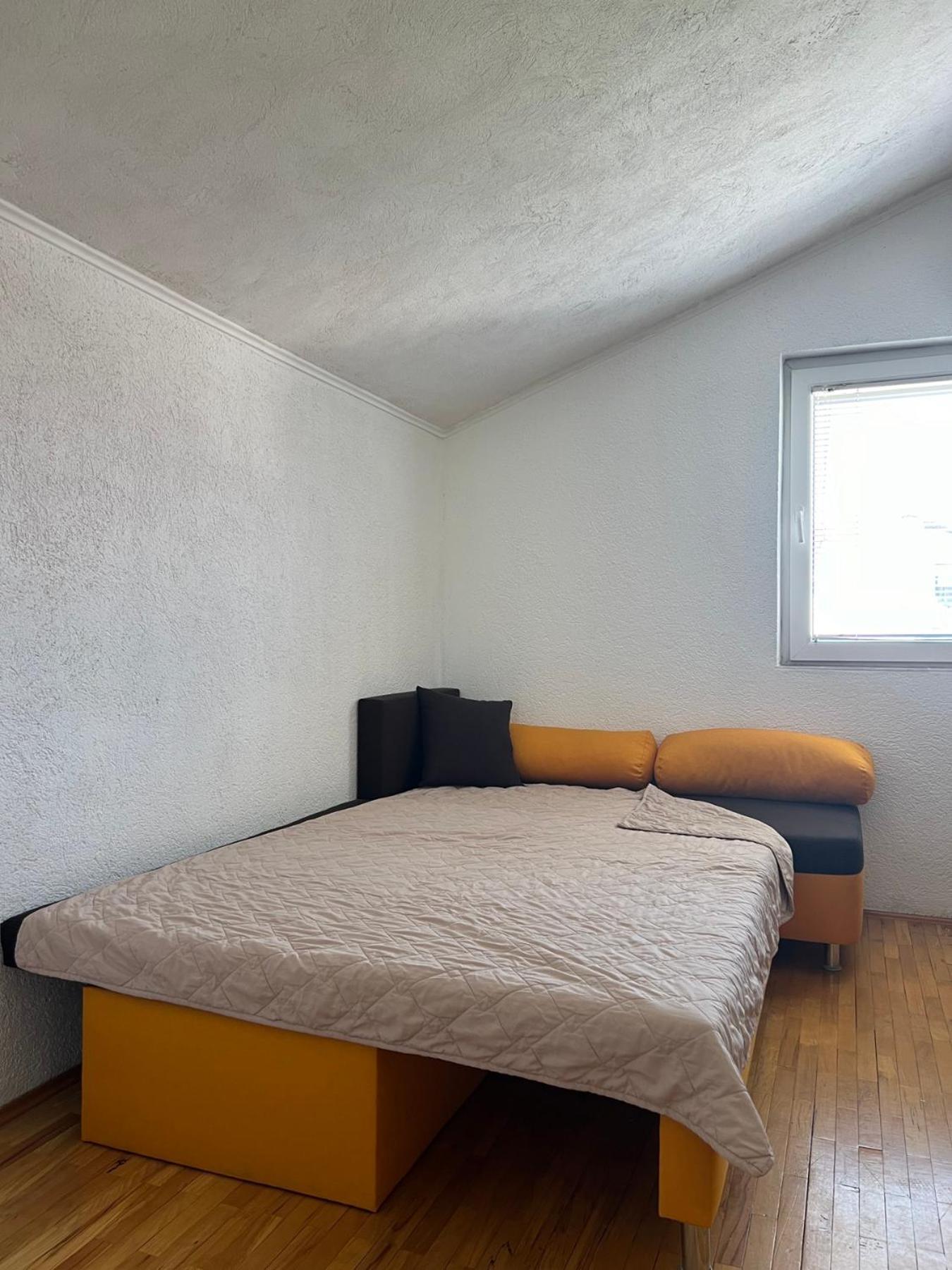 Apartment Veljanoski *