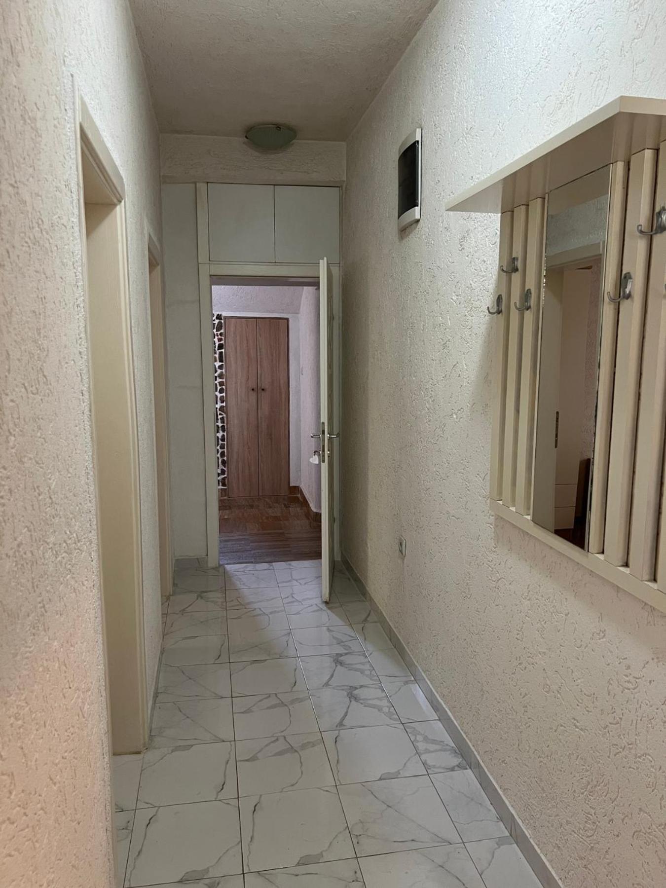 Veljanoski Apartment *